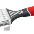 Флейцевая кисть Color Expert с ручкой GripZone